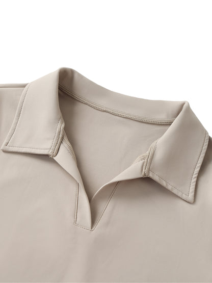 ARĒTÉ V-Neck Lapel Crop Top